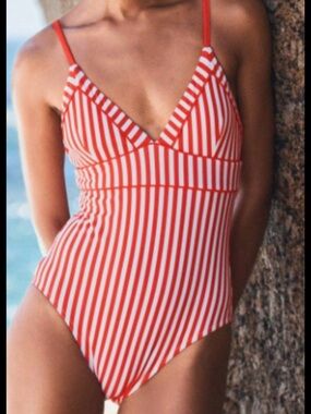 Boden NWT bathing suit. Size 8